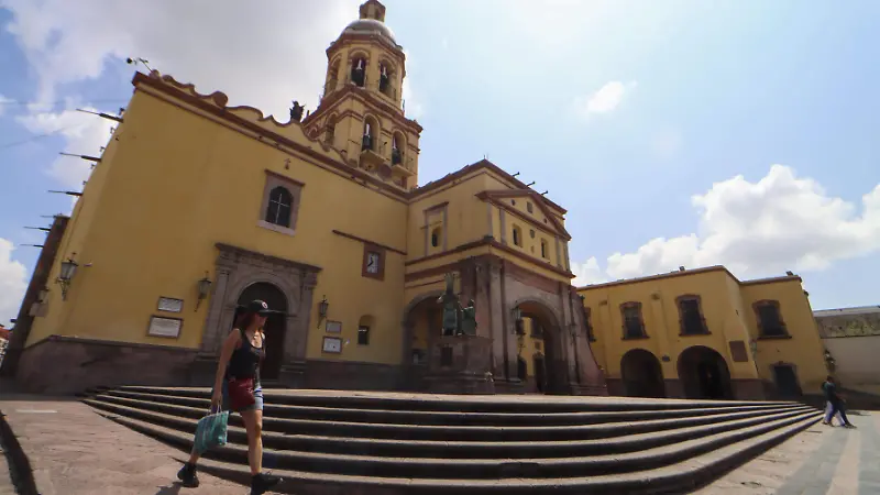 COMERCIOS ANTIGUOS BARRIO DE LA CRUZ_LA MIRADA_HA